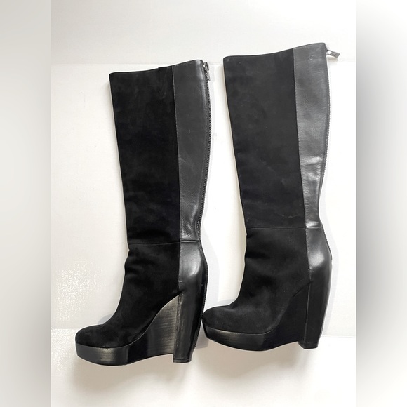 Kenneth Cole My Hope Black Suede/leather Wedge Tall Heeled Boots Size 8 - Picture 1 of 12
